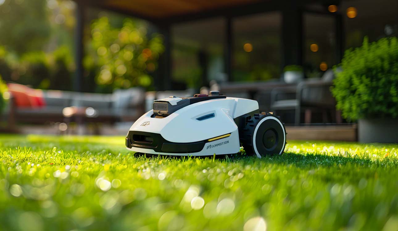 Robotická sekačka Mammotion YUKA 2000 bez koše, model 2025