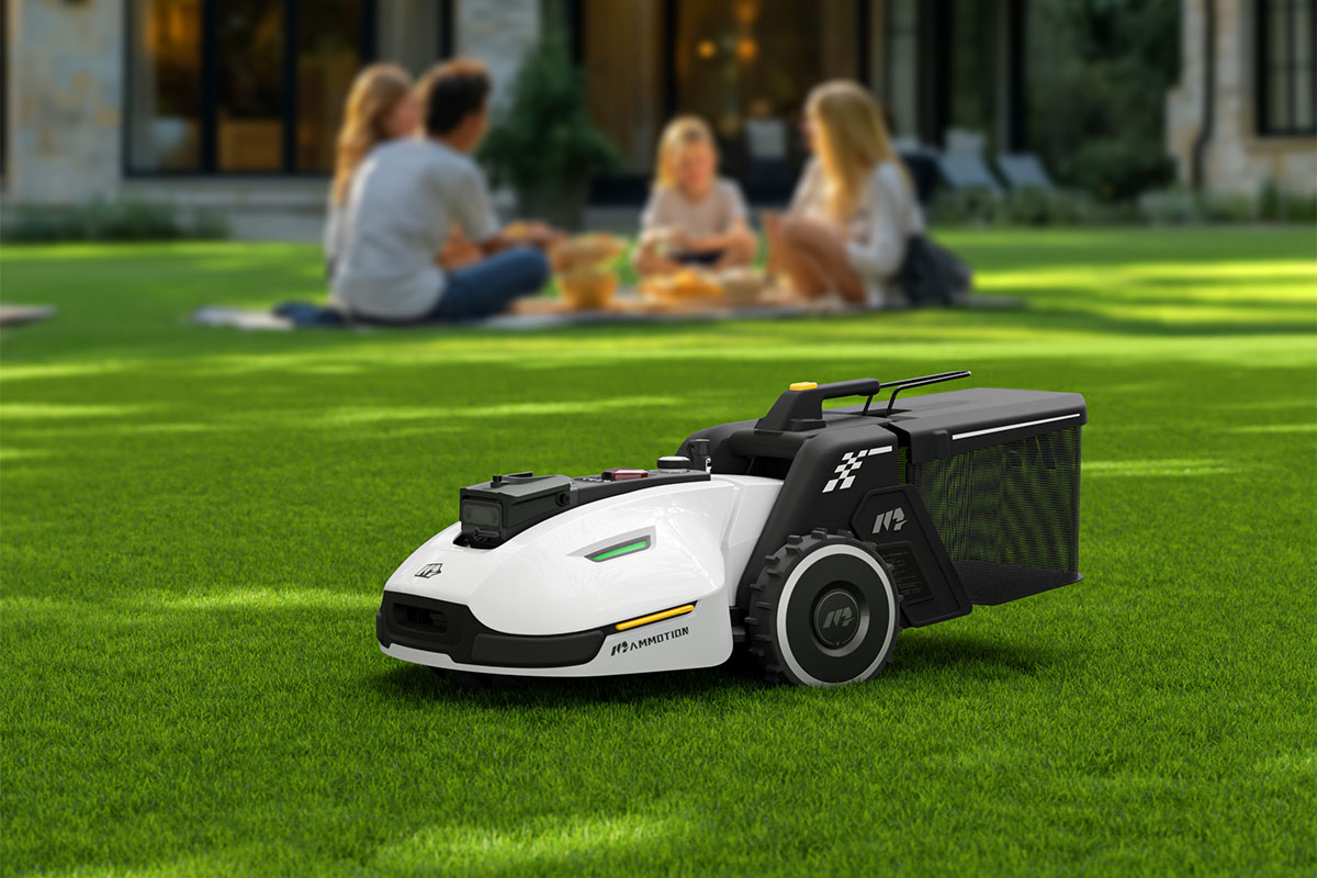 Robotická sekačka Mammotion YUKA 2000 s košem, model 2025